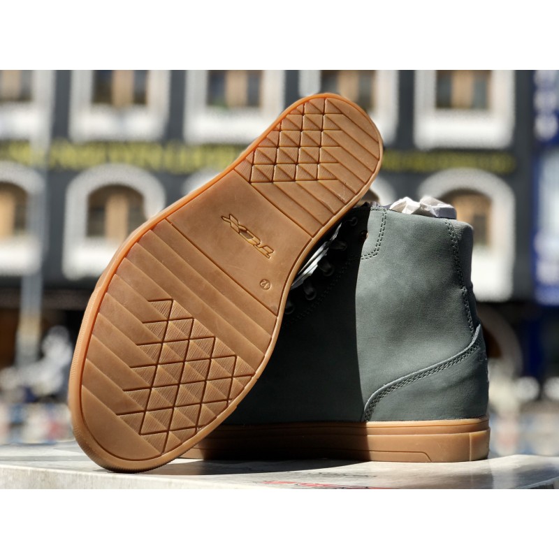 tcx street ace waterproof